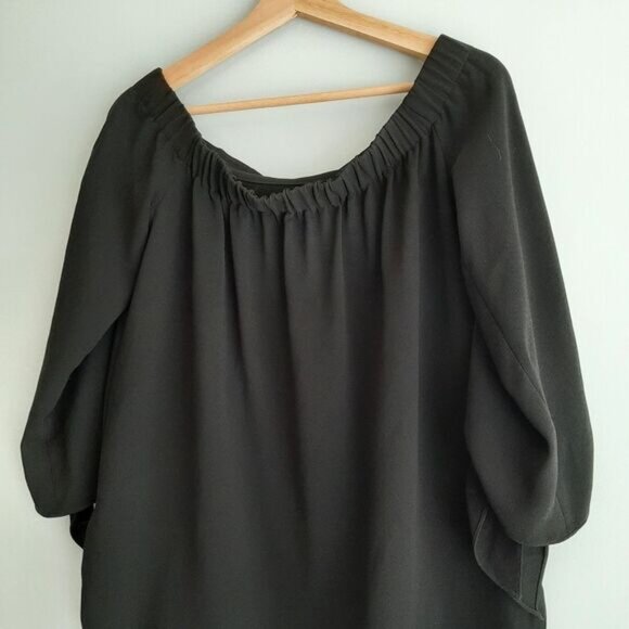 CLUB MONACO Sophia Off Shoulder Light & Flowy Blouse Sz 4 - Picture 10 of 13